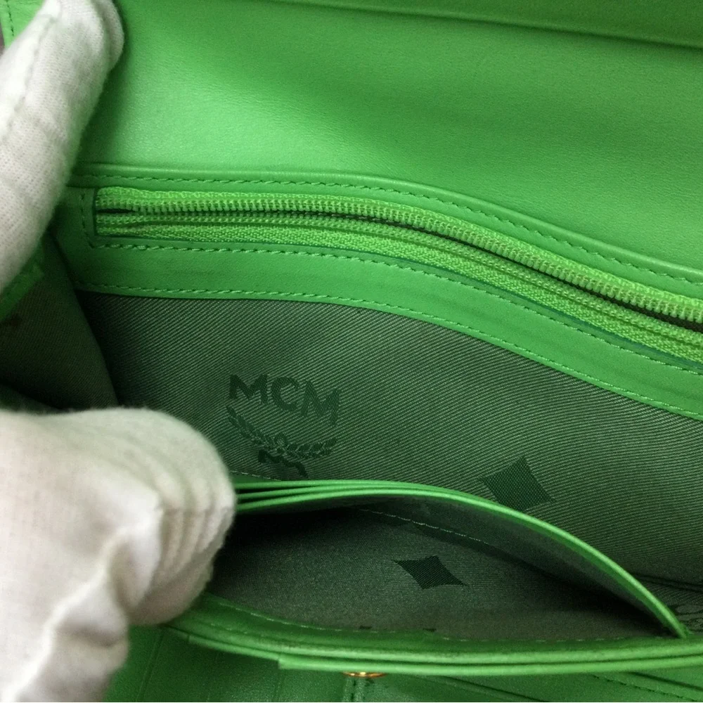 GUC MCM Green Leather Continental Wallet with Gold Accents